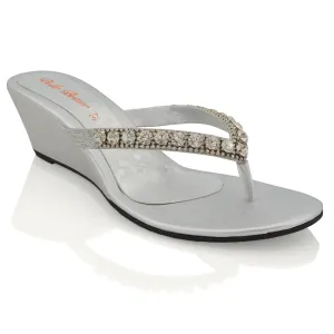 EVA THONG TOE POST STRAPPY SPARKLY GEM STONE DIAMANTE WEDGE SANDALS MID HEELS IN SILVER