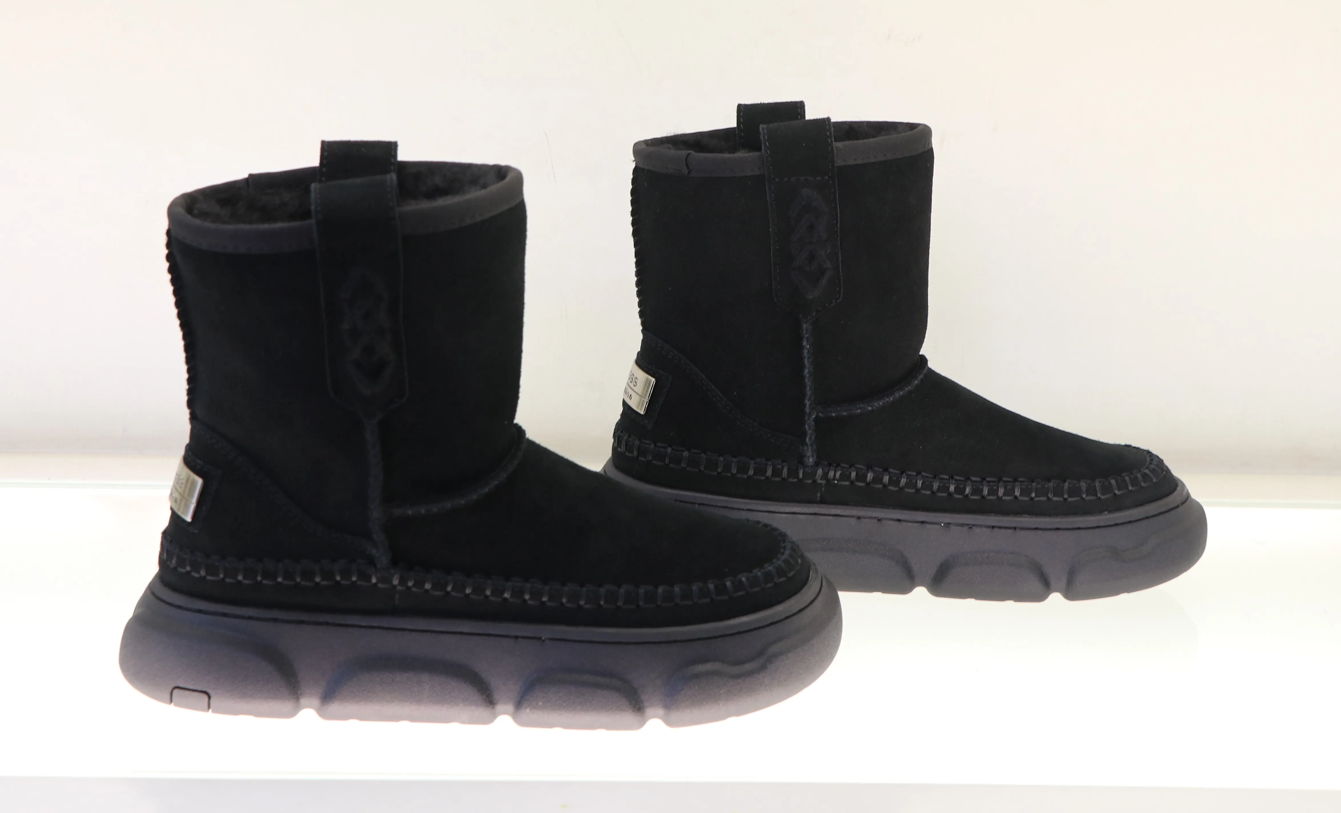 KIOSS UGGS Style Mid Boots